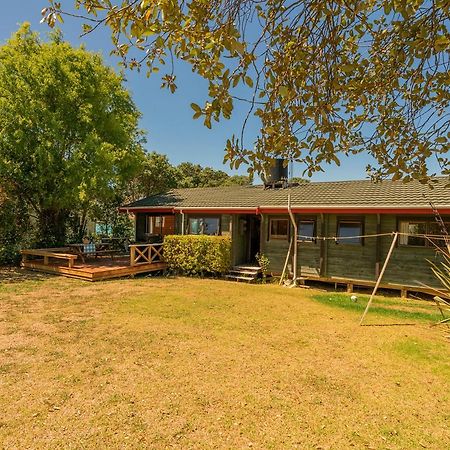 Norma'S Place - Simpsons Beach Bach Villa Whitianga Exterior photo