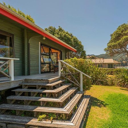 Norma'S Place - Simpsons Beach Bach Villa Whitianga Exterior photo